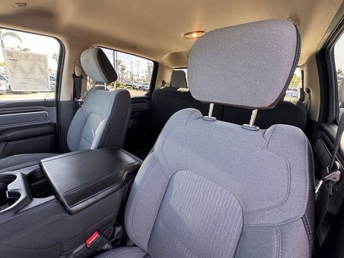 Used 2019 RAM 1500 Big Horn image 19