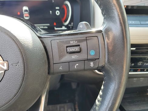 Used 2024 Nissan Rogue SL w/ SL Premium Package FWD image 22