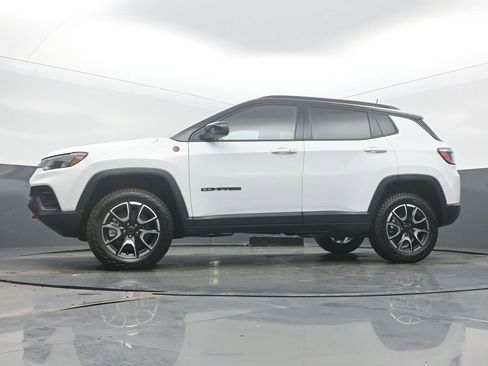 New 2026 Jeep Compass Trailhawk image 47