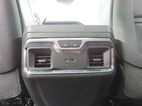 Used 2025 GMC Sierra 2500 Denali Ultimate w/ Max Trailering Package image 11