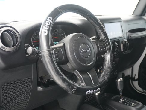 Used 2016 Jeep Wrangler Unlimited Sport w/ Quick Order Package 24S AWD/4WD image 11