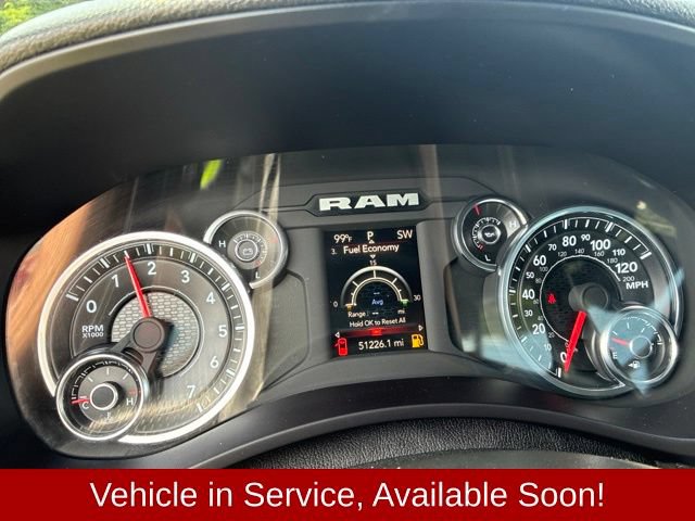 Used 2024 RAM 2500 Tradesman w/ Chrome Appearance Group AWD/4WD image 5