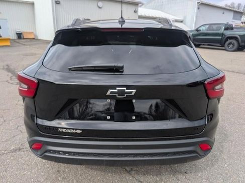 New 2026 Chevrolet Trax LT w/ Driver Confidence Package FWD image 6