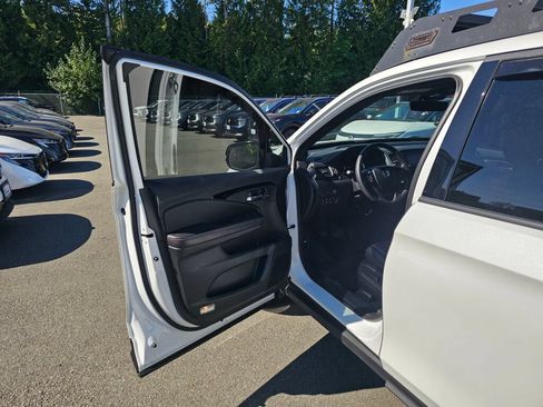 Used 2021 Honda Ridgeline Black Edition image 22