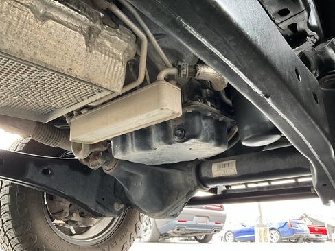 Used 2020 Ford F350 XLT w/ XLT Premium Package image 18