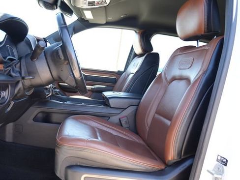 Used 2023 RAM 1500 Limited AWD/4WD image 16