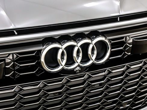 New 2025 Audi RS 7 Performance image 13