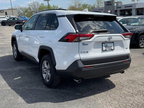 Used 2025 Toyota RAV4 XLE image 6