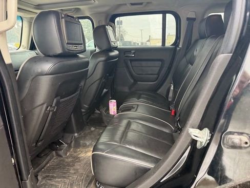 Used 2009 HUMMER H3 Alpha image 14