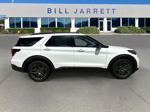 New 2026 Ford Explorer ST w/ Sun And Sound Package AWD/4WD image 3