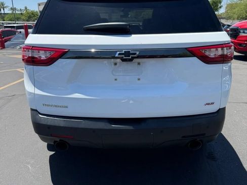 Used 2019 Chevrolet Traverse RS FWD image 4