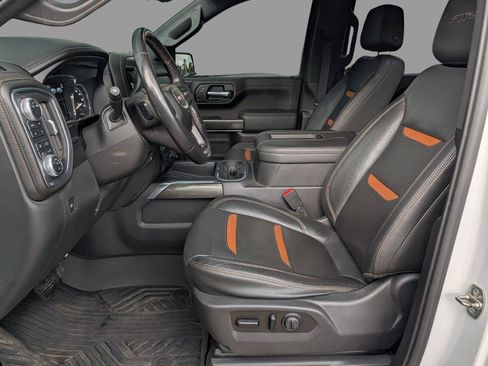 Used 2020 GMC Sierra 1500 AT4 w/ AT4 Premium Package AWD/4WD image 12