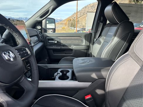 New 2025 RAM 3500 Laramie image 17