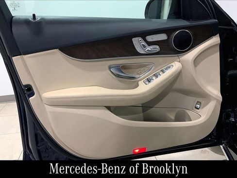 Certified 2021 Mercedes-Benz C 300 4MATIC Sedan image 44