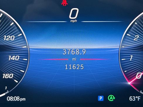 Certified 2025 Mercedes-Benz GLA 250 4MATIC image 27