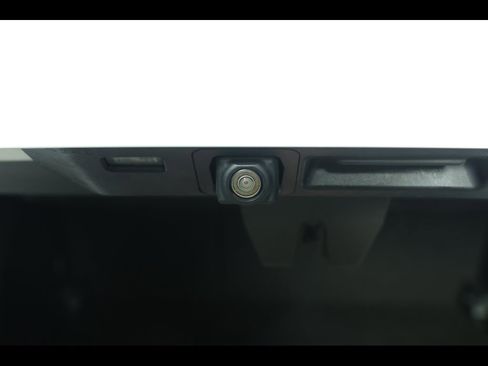 Used 2021 Buick Encore GX Select image 18