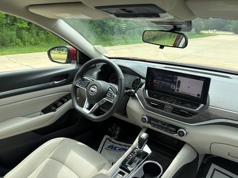 Used 2023 Nissan Altima 2.5 SL AWD/4WD image 31