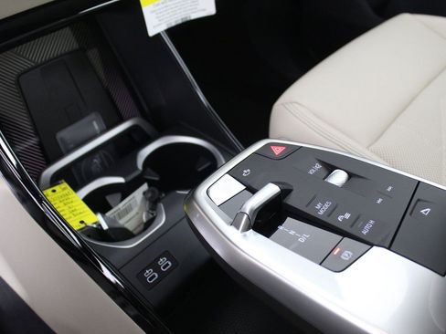 Used 2025 BMW X1 xDrive28i w/ Convenience Package image 30