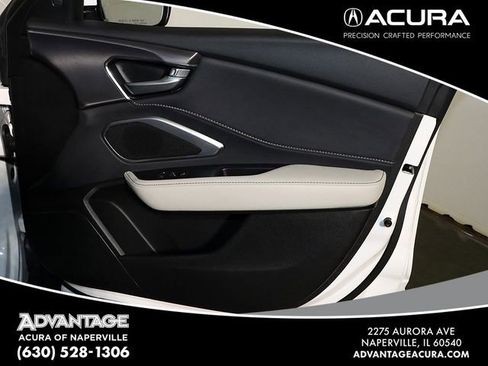 Used 2026 Acura RDX SH-AWD image 32