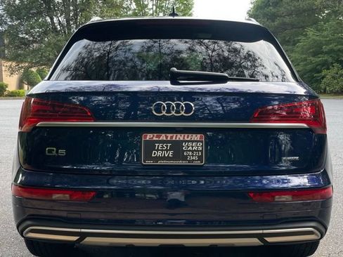 Used 2021 Audi Q5 2.0T Premium Plus w/ Premium Plus Package AWD/4WD image 6