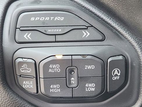 Used 2025 RAM 1500 Rebel w/ G/T Package image 27