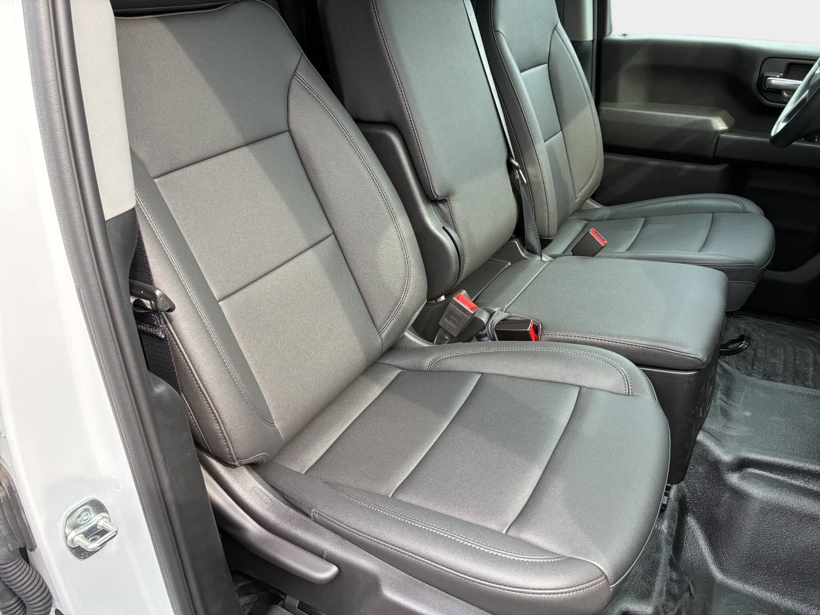 Used 2025 GMC Sierra 3500 Pro w/ Convenience Package AWD/4WD image 28
