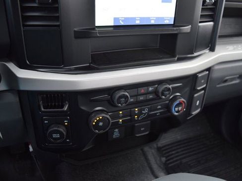 New 2026 Ford F250 XL w/ XL Chrome Package image 11
