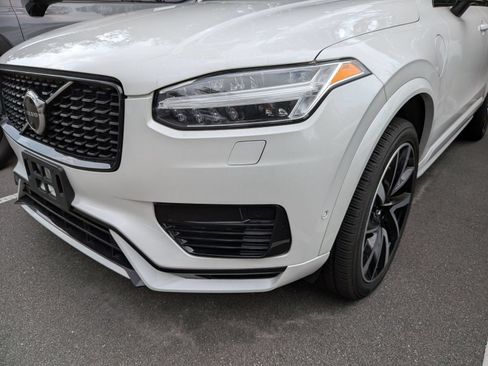 Used 2023 Volvo XC90 T8 Plus w/ Protection Package AWD/4WD image 7