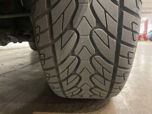 Used 2007 Chevrolet Avalanche LTZ w/ LTZ Preferred Equipment Group image 16