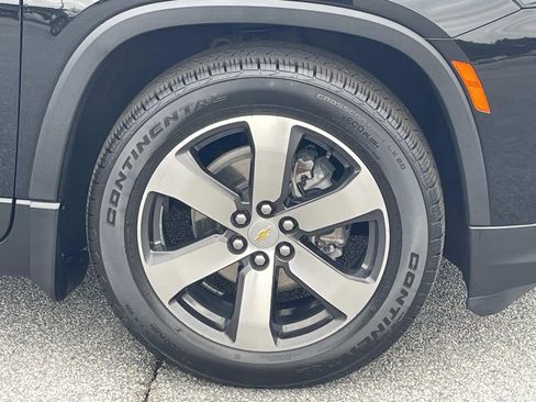 Used 2023 Chevrolet Traverse LT w/ LT Premium Package image 10