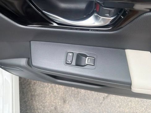 Used 2026 Honda CR-V EX-L image 32