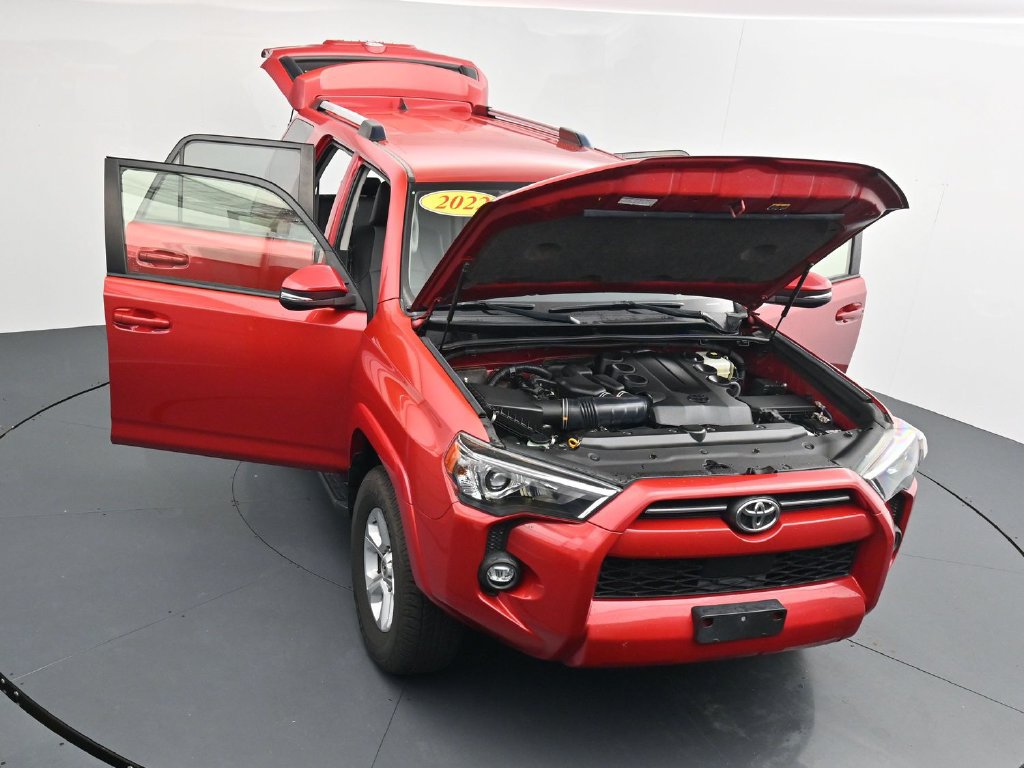 Used 2022 Toyota 4Runner SR5 Premium AWD/4WD image 40