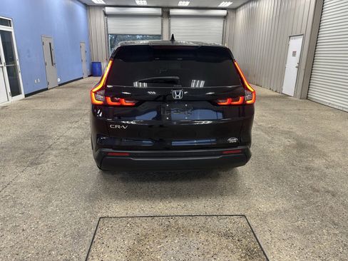 Used 2023 Honda CR-V EX-L image 6