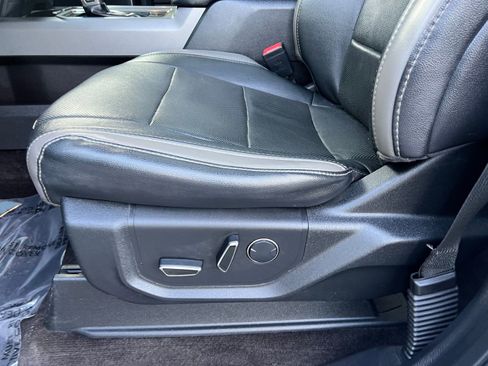 Used 2018 Ford F150 Raptor w/ Equipment Group 802A Luxury image 25