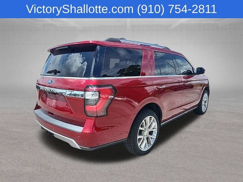 Used 2019 Ford Expedition Limited w/ Equipment Group 302A AWD/4WD image 31