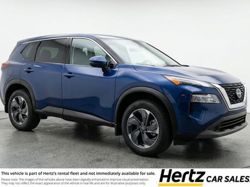 Used 2025 Nissan Rogue SV image 1
