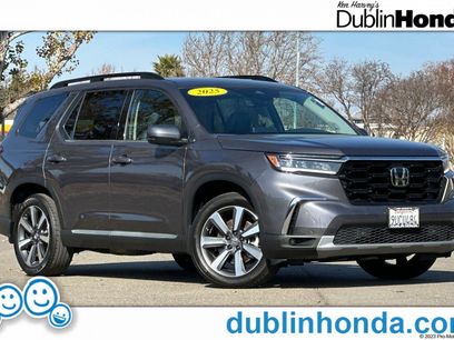 Certified 2025 Honda Pilot Touring