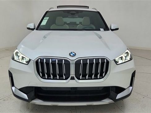 Used 2025 BMW X1 xDrive28i image 13