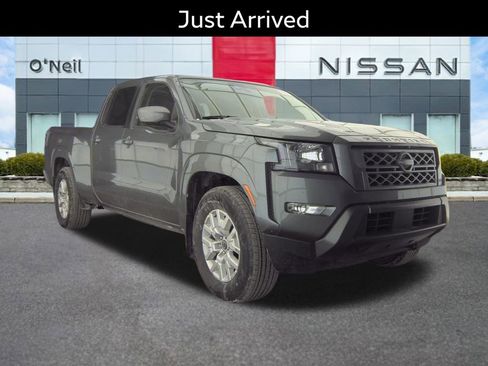 Certified 2024 Nissan Frontier SV w/ Technology Package image 1