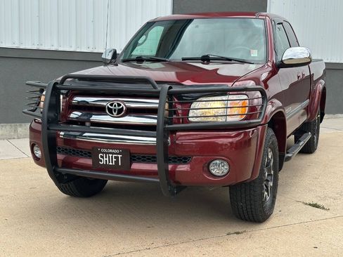 Used 2006 Toyota Tundra SR5 w/ TRD Off-Road Pkg AWD/4WD image 2