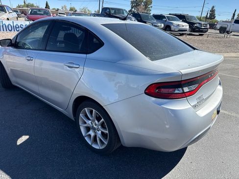Used 2013 Dodge Dart SXT FWD image 4