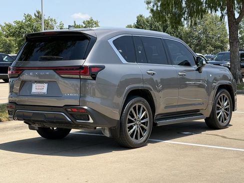 Used 2023 Lexus LX 600 F Sport w/ Accessory Package (Z1) AWD/4WD image 4