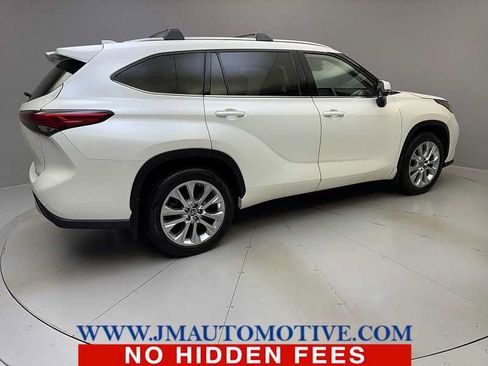 Used 2021 Toyota Highlander Limited AWD/4WD image 5