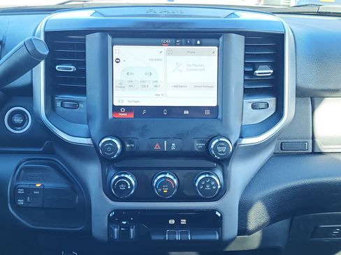 Used 2024 RAM 2500 Big Horn image 25