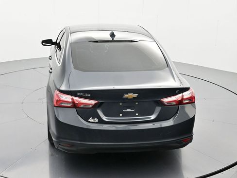 Used 2021 Chevrolet Malibu LT image 32