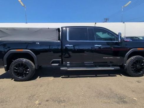 Certified 2024 GMC Sierra 3500 Denali w/ Denali Reserve Package AWD/4WD image 9