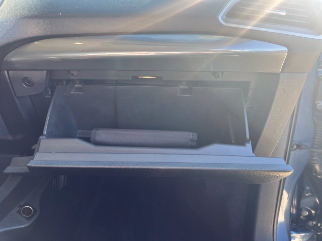 Used 2019 Ford Edge SE FWD image 32