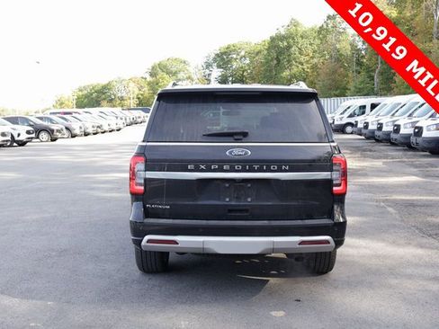 Used 2022 Ford Expedition Platinum image 6