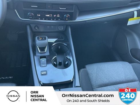 New 2026 Nissan Rogue SV FWD image 24