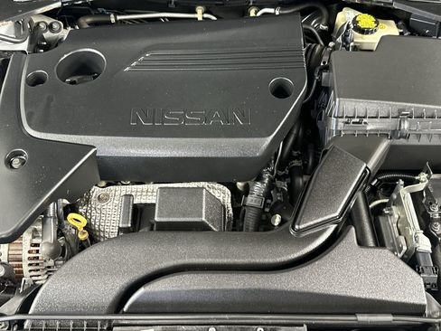 Used 2017 Nissan Altima 2.5 S w/ Power Driver Seat Package image 31